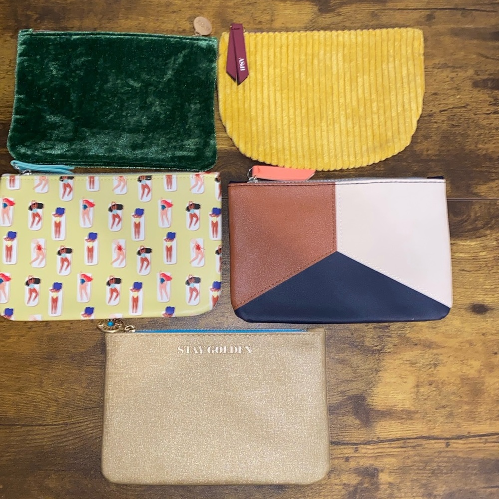 Lot of 5 IPSY bags